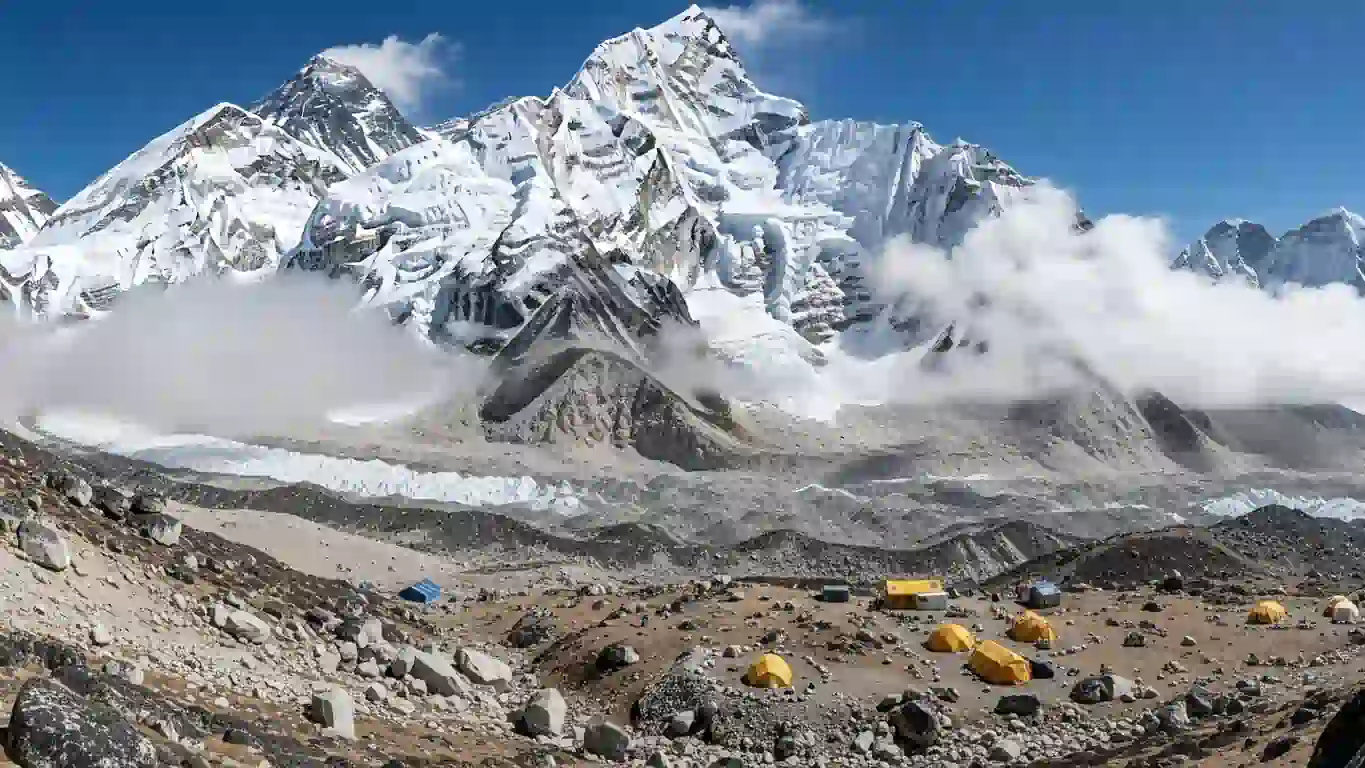 How High Is Everest Advanced Base Camp : Complete Guide